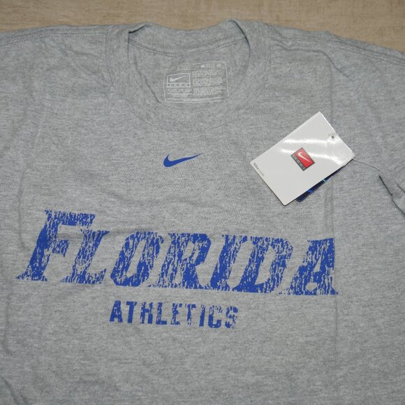 Nike Men's UF Florida Gators S/S Shirt Football Baseball Basketball Athletic NWT - Picture 3 of 5